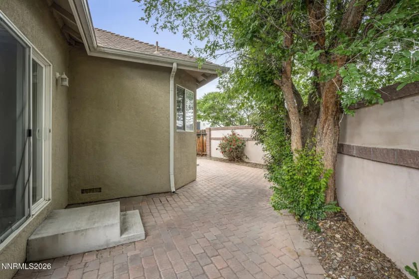 5346 Village Meadows, Sparks, Nevada 89436, 3 Bedrooms Bedrooms, ,2 BathroomsBathrooms,Residential,Residential,Village Meadows,0,260007391