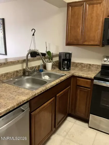 3230 Wedekind, Sparks, Nevada 89431, 2 Bedrooms Bedrooms, ,3 BathroomsBathrooms,Residential,Residential,Wedekind,0,260007393