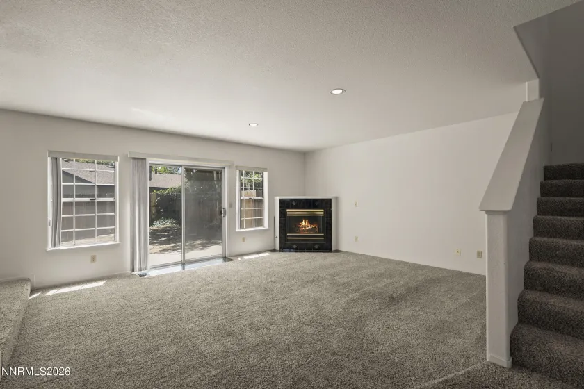 3063 Austin, Carson City, Nevada 89701, 2 Bedrooms Bedrooms, ,3 BathroomsBathrooms,Residential,Residential,Austin,0,260007395