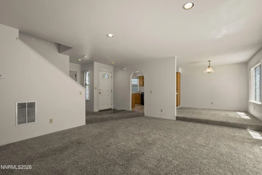 3063 Austin, Carson City, Nevada 89701, 2 Bedrooms Bedrooms, ,3 BathroomsBathrooms,Residential,Residential,Austin,0,260007395