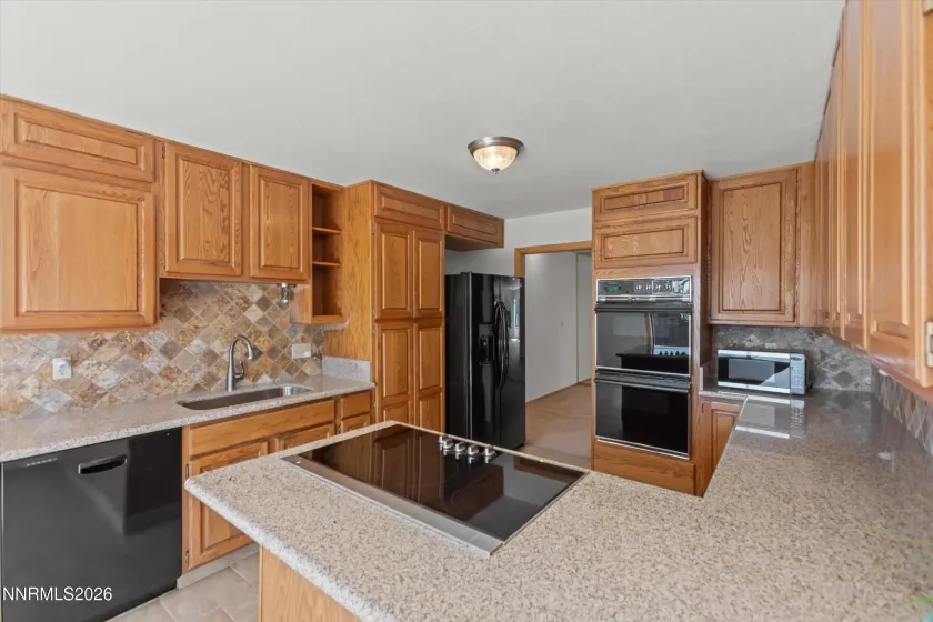 2220 Stone Mountain, Reno, Nevada 89519, 3 Bedrooms Bedrooms, ,3 BathroomsBathrooms,Residential,Residential,Stone Mountain,0,260007396