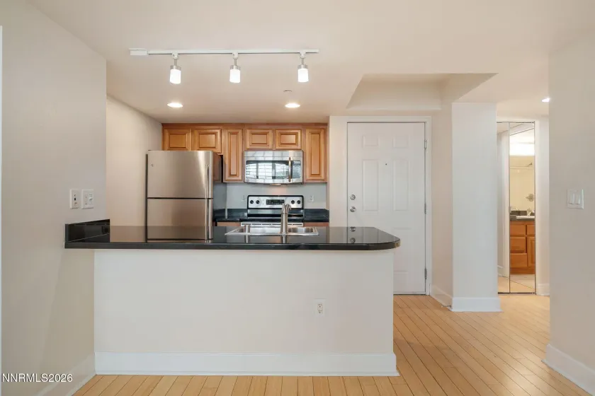 450 Arlington, Reno, Nevada 89503, 1 Bedroom Bedrooms, ,1 BathroomBathrooms,Residential,Residential,Arlington,0,260007399