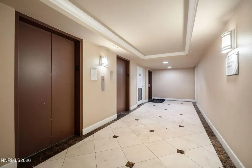 450 Arlington, Reno, Nevada 89503, 1 Bedroom Bedrooms, ,1 BathroomBathrooms,Residential,Residential,Arlington,0,260007399