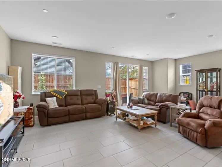 1856 Sea Horse, Reno, Nevada 89521, 3 Bedrooms Bedrooms, ,3 BathroomsBathrooms,Residential,Residential,Sea Horse,0,260007402
