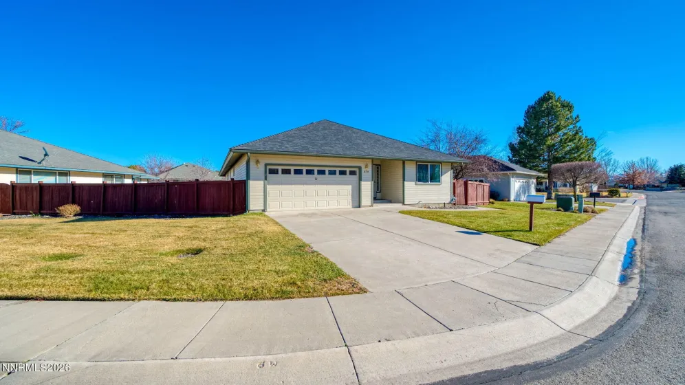 814 Mahogany, Minden, Nevada 89423, 3 Bedrooms Bedrooms, ,2 BathroomsBathrooms,Residential,Residential,Mahogany,0,260007404