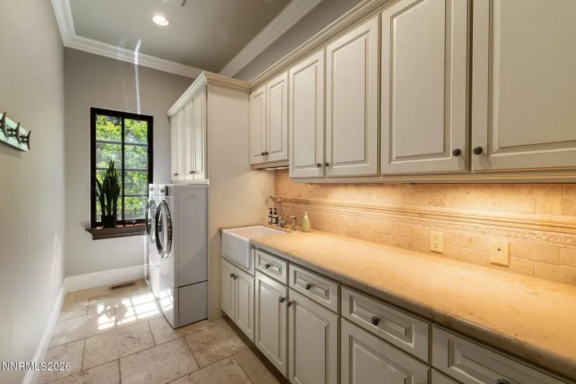 20540 Latour, Reno, Nevada 89511, 4 Bedrooms Bedrooms, ,5 BathroomsBathrooms,Residential,Residential,Latour,0,260007409