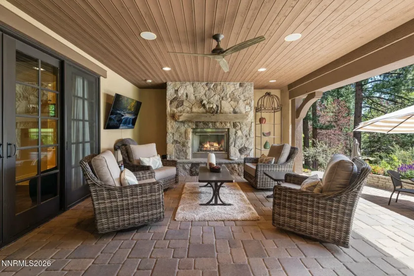 20540 Latour, Reno, Nevada 89511, 4 Bedrooms Bedrooms, ,5 BathroomsBathrooms,Residential,Residential,Latour,0,260007409