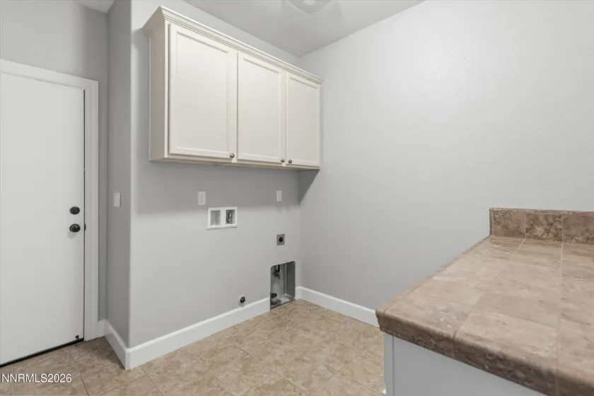 4849 Ahwanee, Sparks, Nevada 89436, 4 Bedrooms Bedrooms, ,4 BathroomsBathrooms,Residential,Residential,Ahwanee,0,260007384