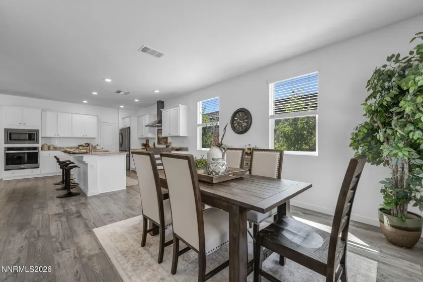 8405 Fenhollow, Verdi, Nevada 89439, 4 Bedrooms Bedrooms, ,3 BathroomsBathrooms,Residential,Residential,Fenhollow,0,260007387