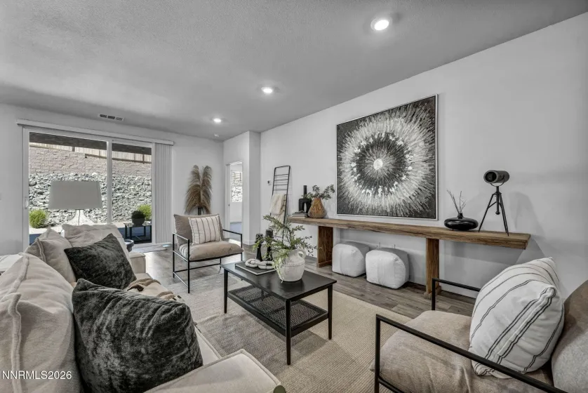 8405 Fenhollow, Verdi, Nevada 89439, 4 Bedrooms Bedrooms, ,3 BathroomsBathrooms,Residential,Residential,Fenhollow,0,260007387