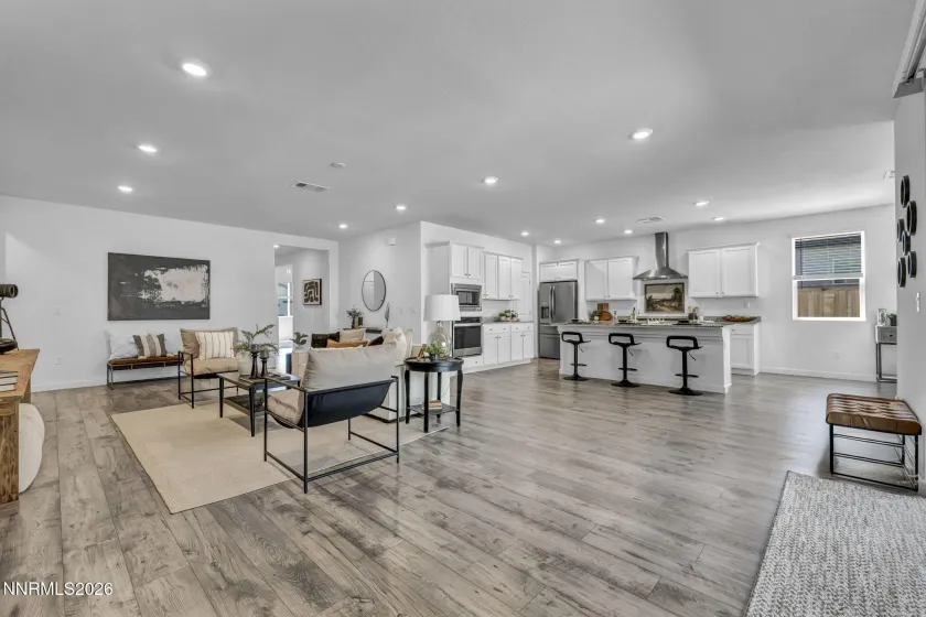 8405 Fenhollow, Verdi, Nevada 89439, 4 Bedrooms Bedrooms, ,3 BathroomsBathrooms,Residential,Residential,Fenhollow,0,260007387
