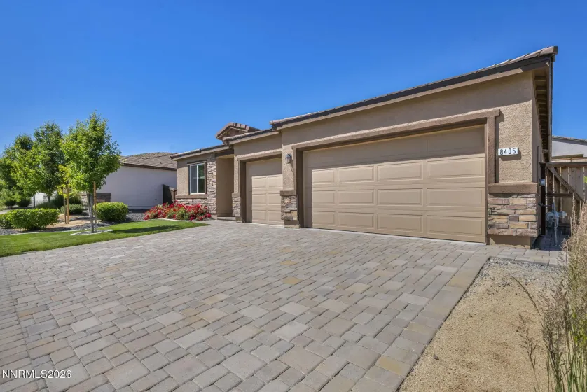 8405 Fenhollow, Verdi, Nevada 89439, 4 Bedrooms Bedrooms, ,3 BathroomsBathrooms,Residential,Residential,Fenhollow,0,260007387