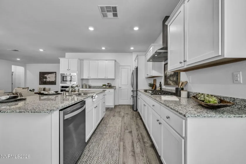 8405 Fenhollow, Verdi, Nevada 89439, 4 Bedrooms Bedrooms, ,3 BathroomsBathrooms,Residential,Residential,Fenhollow,0,260007387