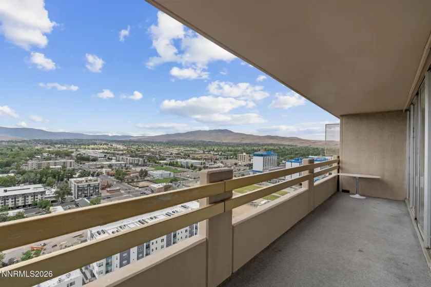 100 Arlington, Reno, Nevada 89501, 1 Bedroom Bedrooms, ,1 BathroomBathrooms,Residential,Residential,Arlington,0,260007414