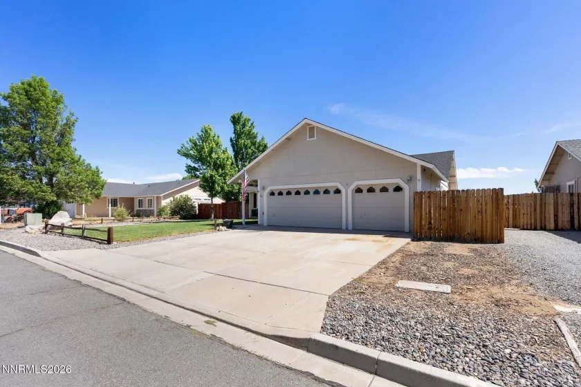 170 Monumental, Sparks, Nevada 89436, 3 Bedrooms Bedrooms, ,2 BathroomsBathrooms,Residential,Residential,Monumental,0,260007415