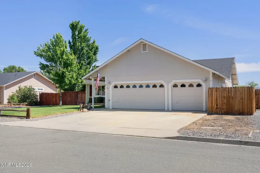 170 Monumental, Sparks, Nevada 89436, 3 Bedrooms Bedrooms, ,2 BathroomsBathrooms,Residential,Residential,Monumental,0,260007415