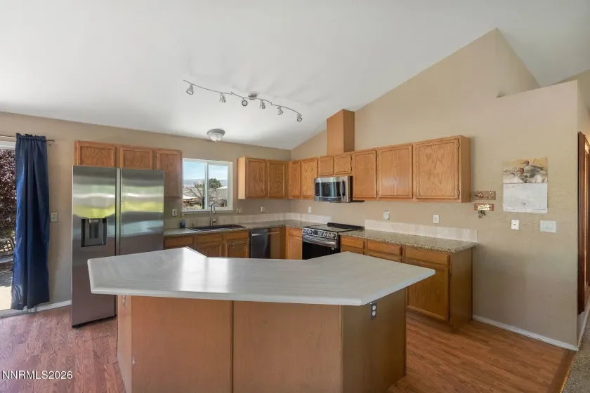 170 Monumental, Sparks, Nevada 89436, 3 Bedrooms Bedrooms, ,2 BathroomsBathrooms,Residential,Residential,Monumental,0,260007415