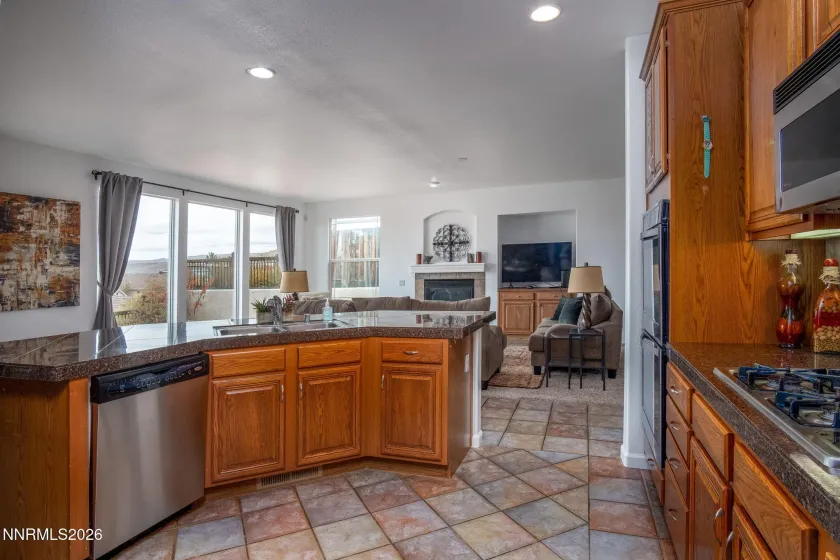 2868 Astronomer, Sparks, Nevada 89436, 4 Bedrooms Bedrooms, ,3 BathroomsBathrooms,Residential,Residential,Astronomer,0,260007416