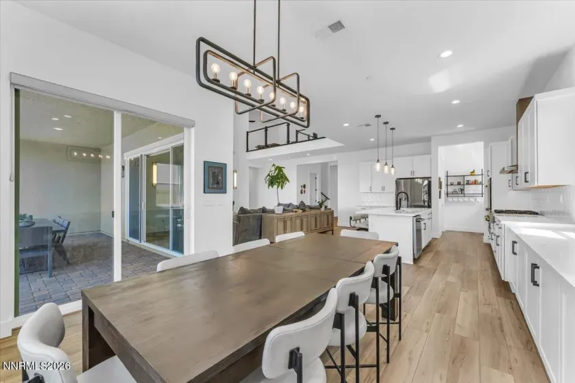 3270 Amaretto, Sparks, Nevada 89441, 4 Bedrooms Bedrooms, ,4 BathroomsBathrooms,Residential,Residential,Amaretto,0,260007418