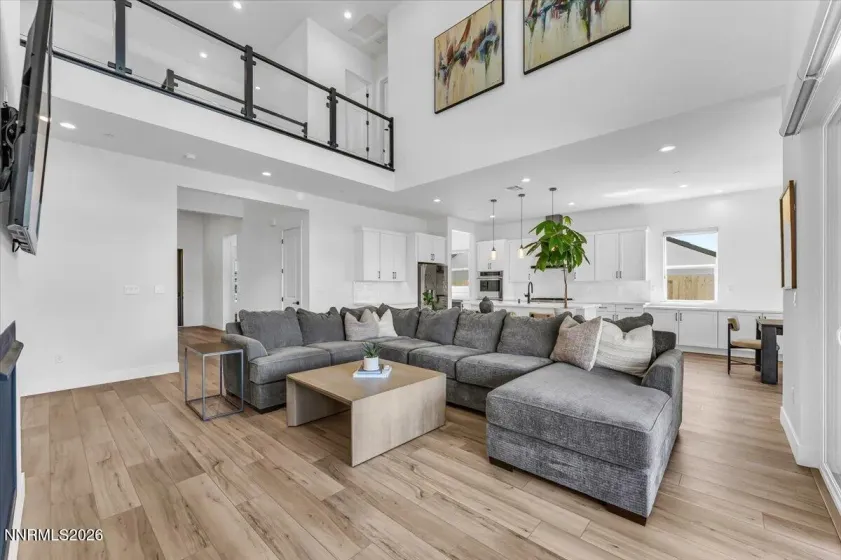 3270 Amaretto, Sparks, Nevada 89441, 4 Bedrooms Bedrooms, ,4 BathroomsBathrooms,Residential,Residential,Amaretto,0,260007418