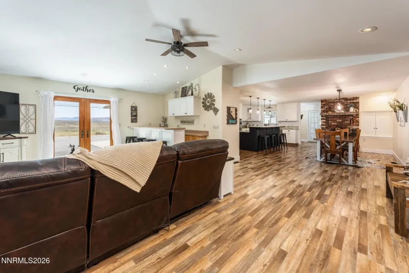 11681 Osage, Reno, Nevada 89508, 3 Bedrooms Bedrooms, ,3 BathroomsBathrooms,Residential,Residential,Osage,0,260007419