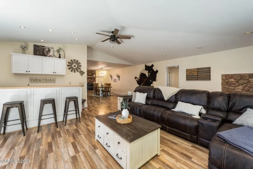 11681 Osage, Reno, Nevada 89508, 3 Bedrooms Bedrooms, ,3 BathroomsBathrooms,Residential,Residential,Osage,0,260007419