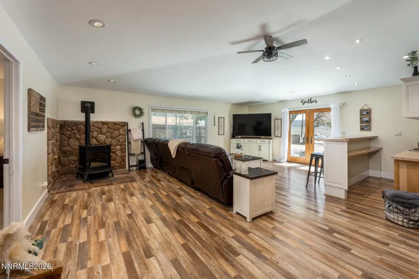 11681 Osage, Reno, Nevada 89508, 3 Bedrooms Bedrooms, ,3 BathroomsBathrooms,Residential,Residential,Osage,0,260007419