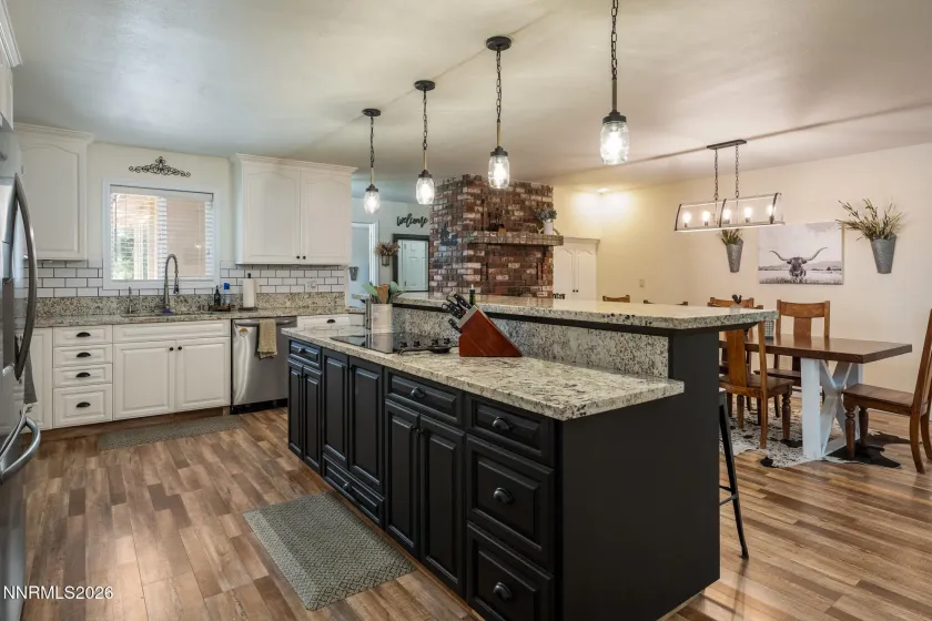 11681 Osage, Reno, Nevada 89508, 3 Bedrooms Bedrooms, ,3 BathroomsBathrooms,Residential,Residential,Osage,0,260007419