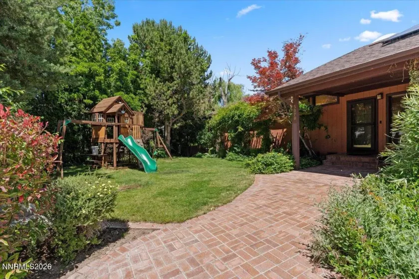 3070 Natalie, Reno, Nevada 89509, 5 Bedrooms Bedrooms, ,3 BathroomsBathrooms,Residential,Residential,Natalie,0,260007423