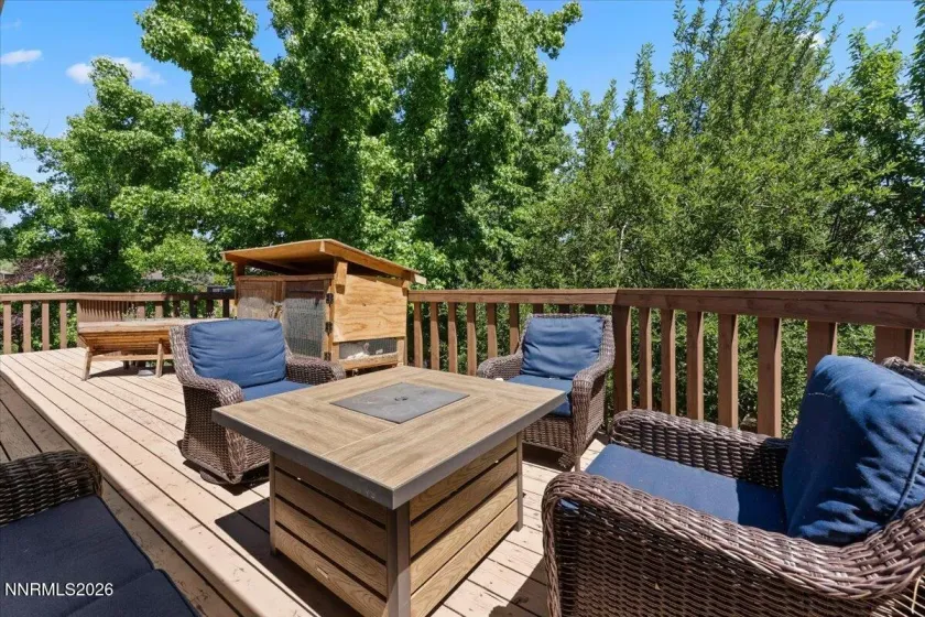 3070 Natalie, Reno, Nevada 89509, 5 Bedrooms Bedrooms, ,3 BathroomsBathrooms,Residential,Residential,Natalie,0,260007423