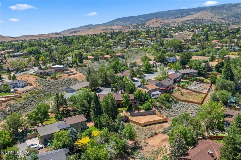 3070 Natalie, Reno, Nevada 89509, 5 Bedrooms Bedrooms, ,3 BathroomsBathrooms,Residential,Residential,Natalie,0,260007423
