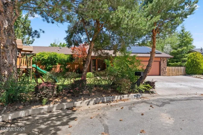 3070 Natalie, Reno, Nevada 89509, 5 Bedrooms Bedrooms, ,3 BathroomsBathrooms,Residential,Residential,Natalie,0,260007423