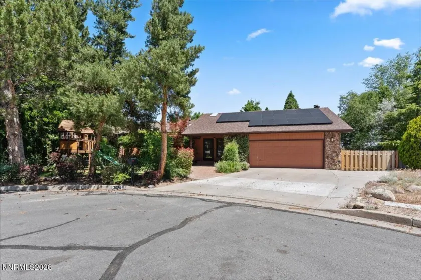 3070 Natalie, Reno, Nevada 89509, 5 Bedrooms Bedrooms, ,3 BathroomsBathrooms,Residential,Residential,Natalie,0,260007423