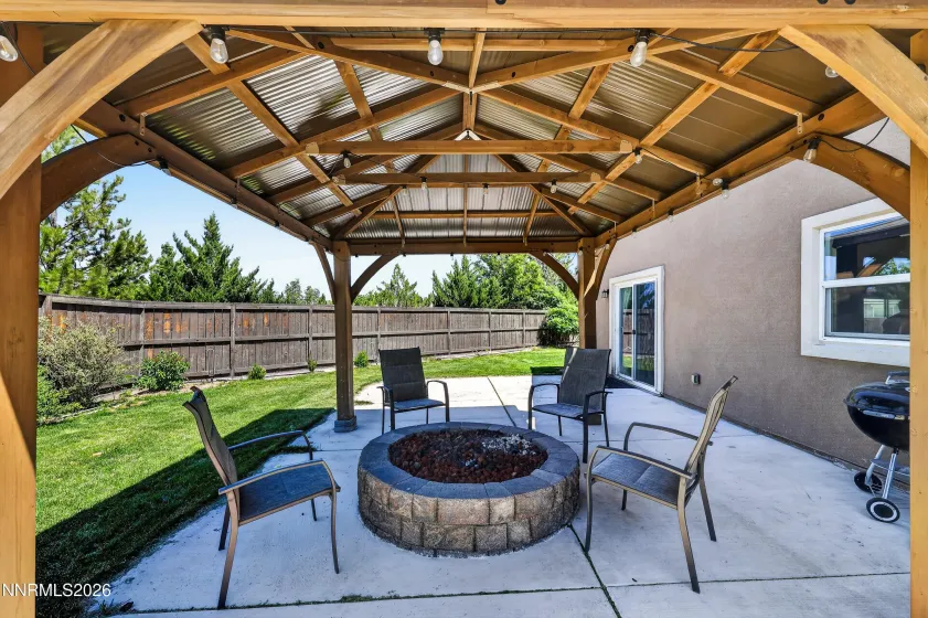7140 Gazin, Reno, Nevada 89506, 4 Bedrooms Bedrooms, ,3 BathroomsBathrooms,Residential,Residential,Gazin,0,260007426