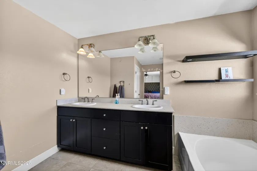 7140 Gazin, Reno, Nevada 89506, 4 Bedrooms Bedrooms, ,3 BathroomsBathrooms,Residential,Residential,Gazin,0,260007426