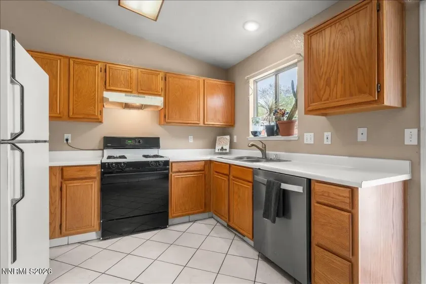 6375 Ottawa, Sun Valley, Nevada 89433, 3 Bedrooms Bedrooms, ,2 BathroomsBathrooms,Residential,Residential,Ottawa,0,260007427