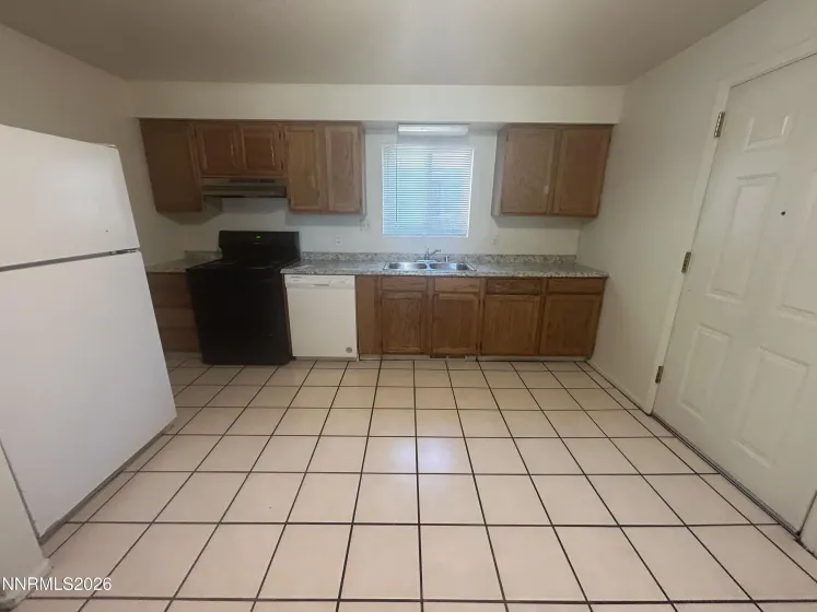 1745 H, Sparks, Nevada 89431, 6 Bedrooms Bedrooms, ,2 BathroomsBathrooms,Residential Income,Residential,H,0,260007431