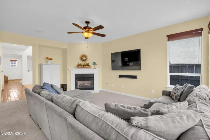 461 Roseben, Reno, Nevada 89521, 4 Bedrooms Bedrooms, ,3 BathroomsBathrooms,Residential,Residential,Roseben,0,260007435