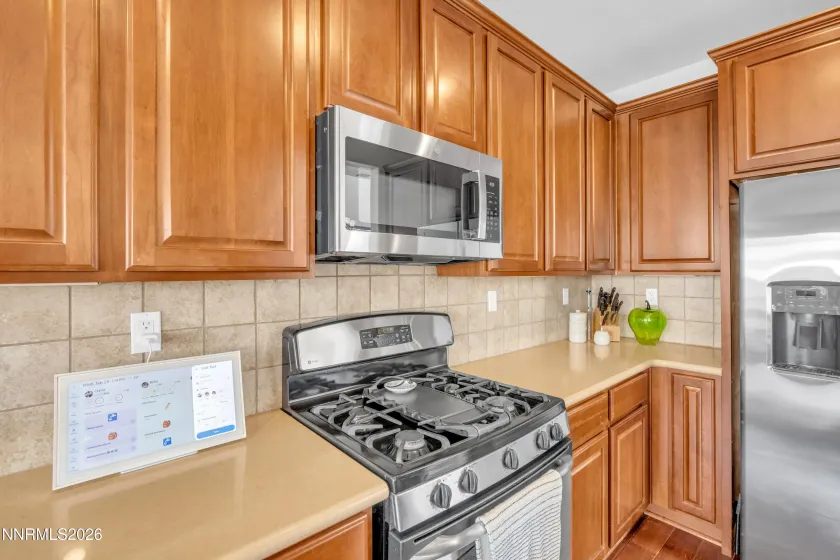 461 Roseben, Reno, Nevada 89521, 4 Bedrooms Bedrooms, ,3 BathroomsBathrooms,Residential,Residential,Roseben,0,260007435