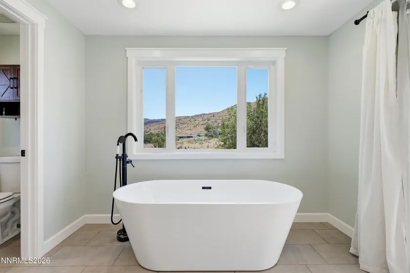 330 Steamboat, Reno, Nevada 89521, 3 Bedrooms Bedrooms, ,2 BathroomsBathrooms,Residential,Residential,Steamboat,0,260007436
