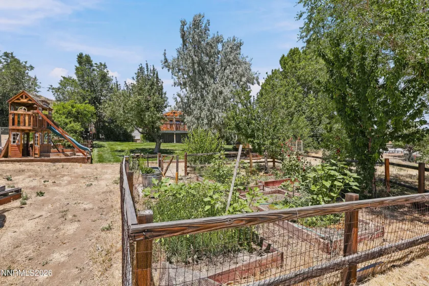 330 Steamboat, Reno, Nevada 89521, 3 Bedrooms Bedrooms, ,2 BathroomsBathrooms,Residential,Residential,Steamboat,0,260007436