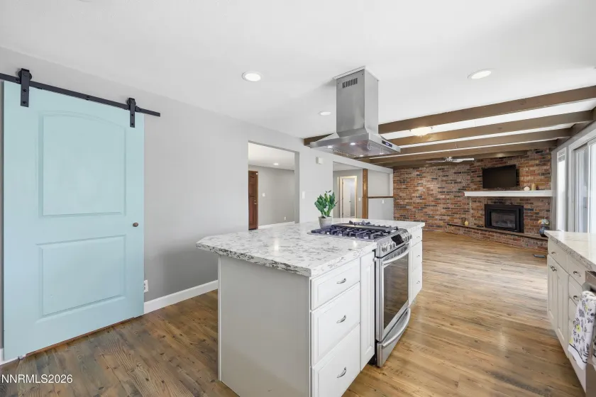 330 Steamboat, Reno, Nevada 89521, 3 Bedrooms Bedrooms, ,2 BathroomsBathrooms,Residential,Residential,Steamboat,0,260007436