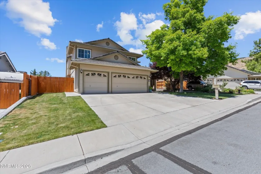 5225 Canyon Crest, Sparks, Nevada 89436, 5 Bedrooms Bedrooms, ,4 BathroomsBathrooms,Residential,Residential,Canyon Crest,0,260007437