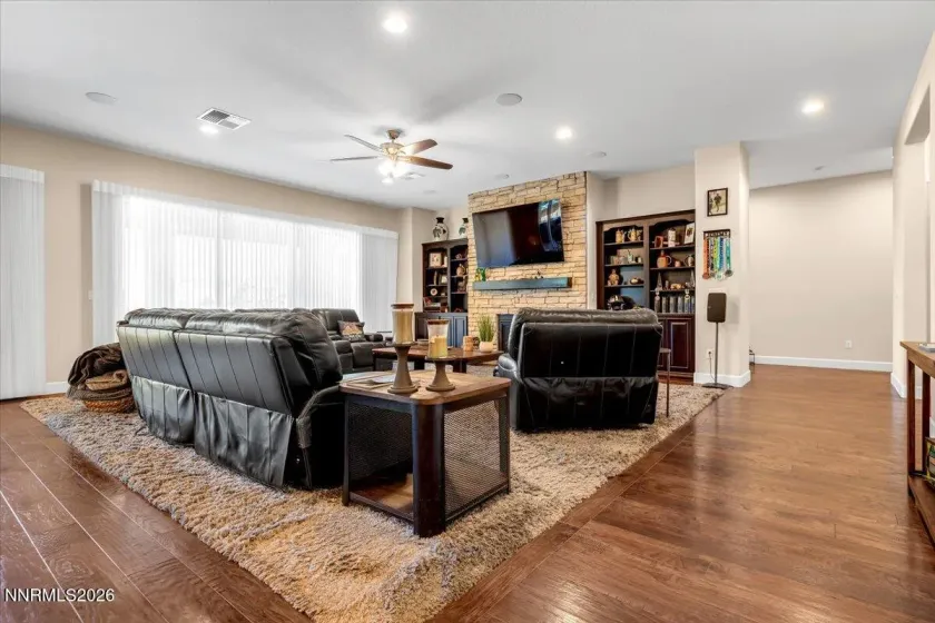 2835 Hero, Reno, Nevada 89521, 4 Bedrooms Bedrooms, ,3 BathroomsBathrooms,Residential,Residential,Hero,0,260007443