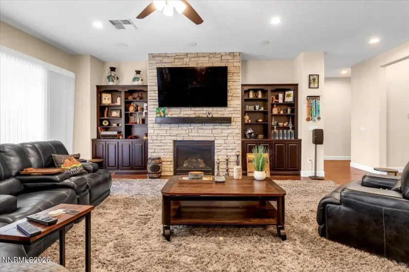 2835 Hero, Reno, Nevada 89521, 4 Bedrooms Bedrooms, ,3 BathroomsBathrooms,Residential,Residential,Hero,0,260007443