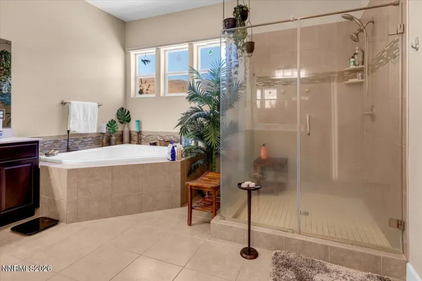 2835 Hero, Reno, Nevada 89521, 4 Bedrooms Bedrooms, ,3 BathroomsBathrooms,Residential,Residential,Hero,0,260007443