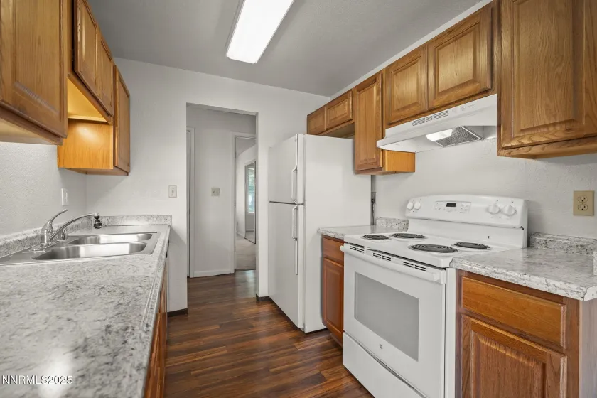 3948 Clear Acre Ln, Reno, Nevada 89512, 2 Bedrooms Bedrooms, ,1 BathroomBathrooms,Residential,Residential,Clear Acre Ln,0,260007445