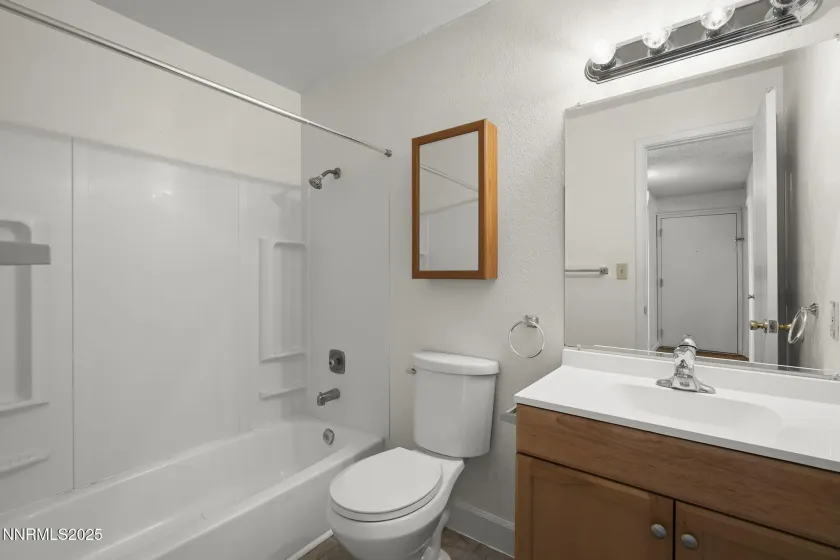 3948 Clear Acre Ln, Reno, Nevada 89512, 2 Bedrooms Bedrooms, ,1 BathroomBathrooms,Residential,Residential,Clear Acre Ln,0,260007445