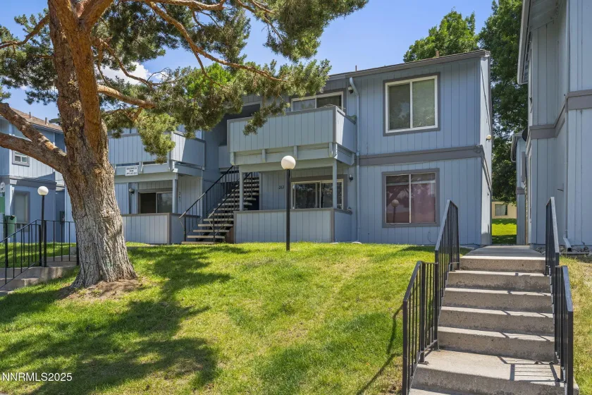 3948 Clear Acre Ln, Reno, Nevada 89512, 2 Bedrooms Bedrooms, ,1 BathroomBathrooms,Residential,Residential,Clear Acre Ln,0,260007445