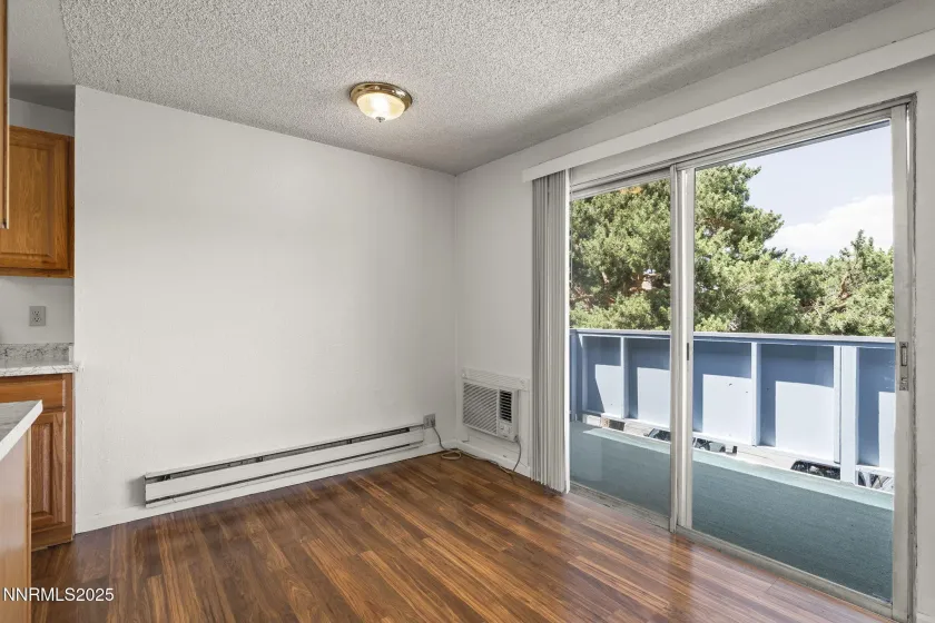 3948 Clear Acre Ln, Reno, Nevada 89512, 2 Bedrooms Bedrooms, ,1 BathroomBathrooms,Residential,Residential,Clear Acre Ln,0,260007445
